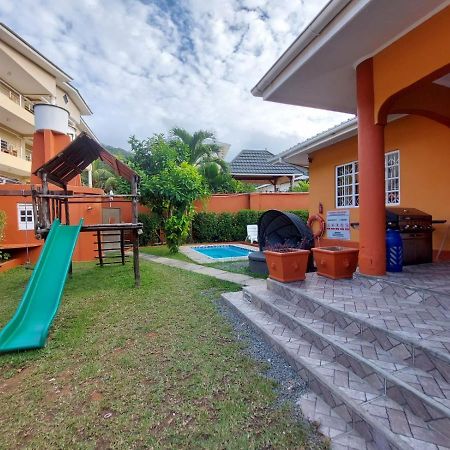 Beau Vallon Villa Self Catering With Pool Exterior photo