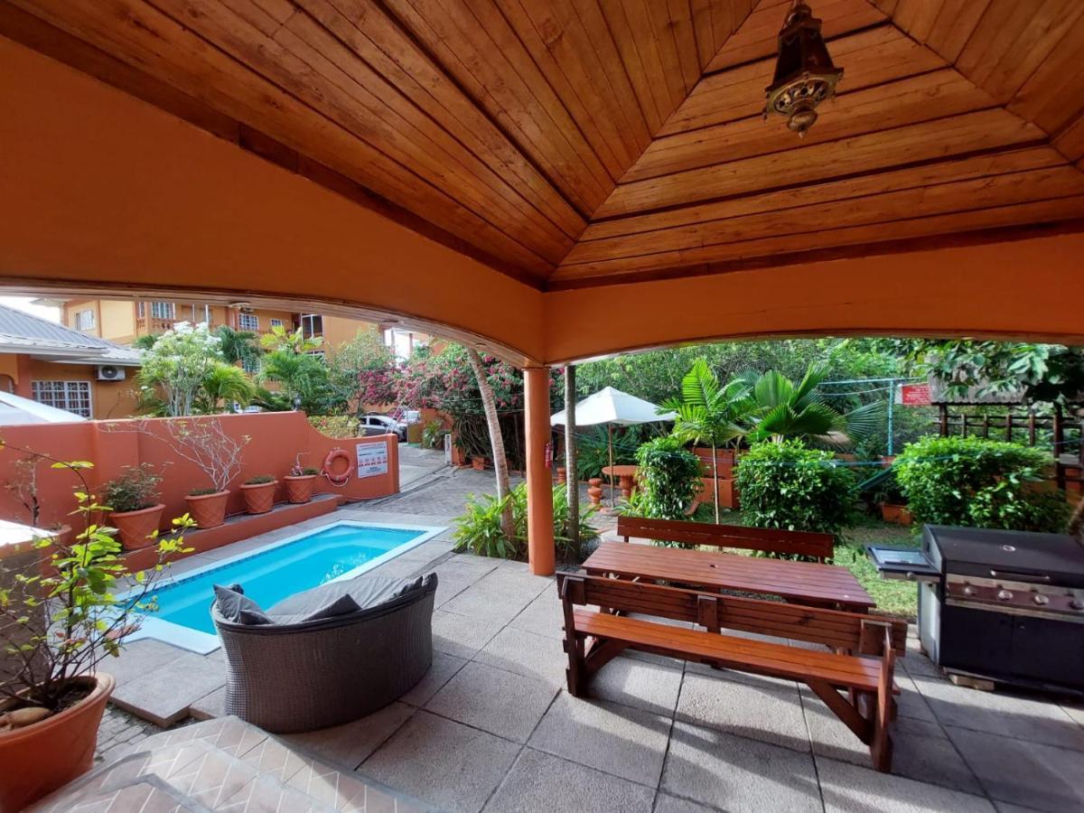 Beau Vallon Villa Self Catering With Pool Exterior photo