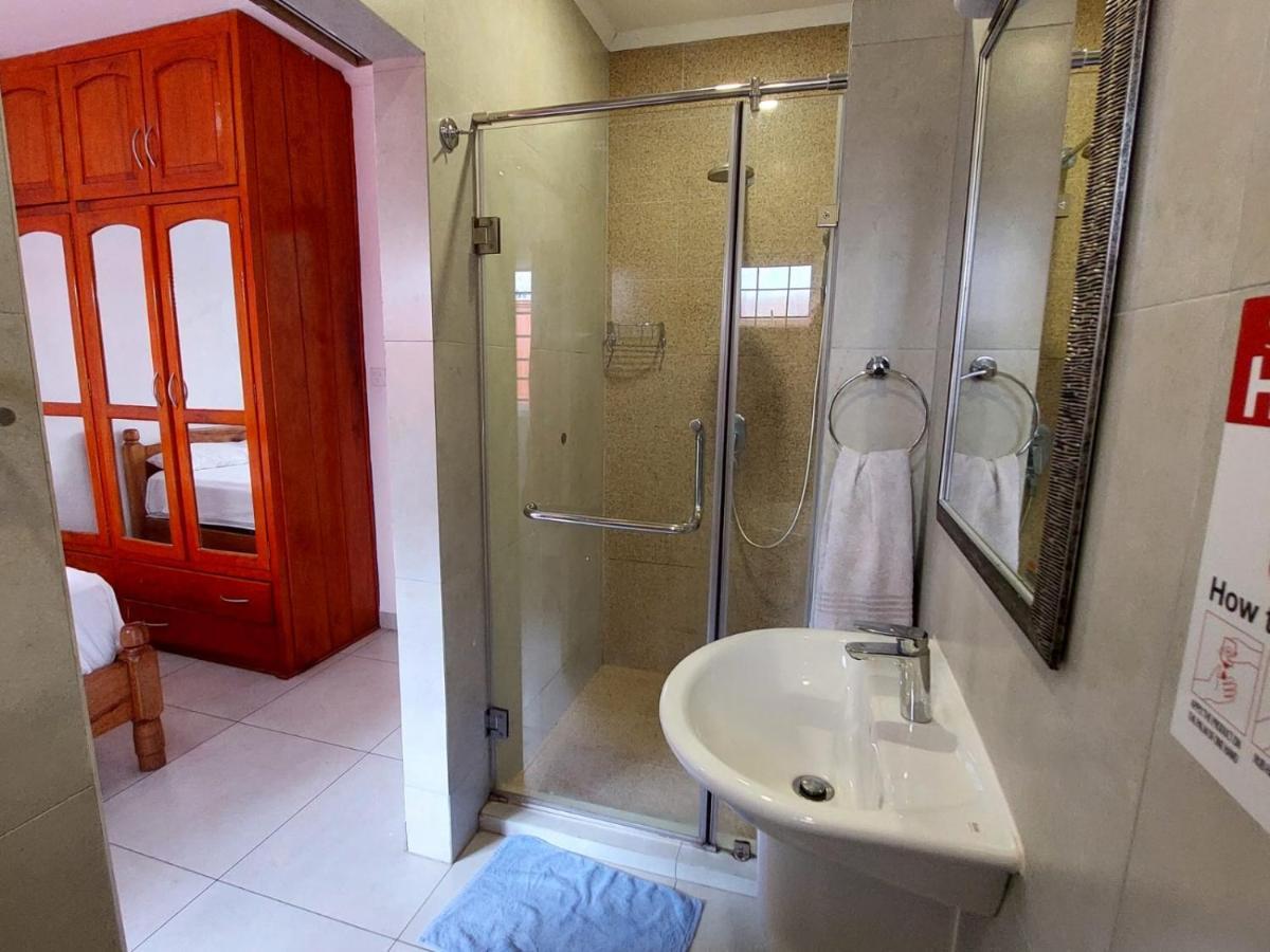 Beau Vallon Villa Self Catering With Pool Exterior photo
