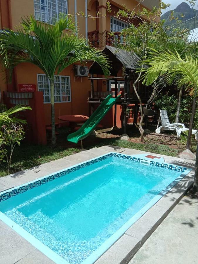 Beau Vallon Villa Self Catering With Pool Exterior photo